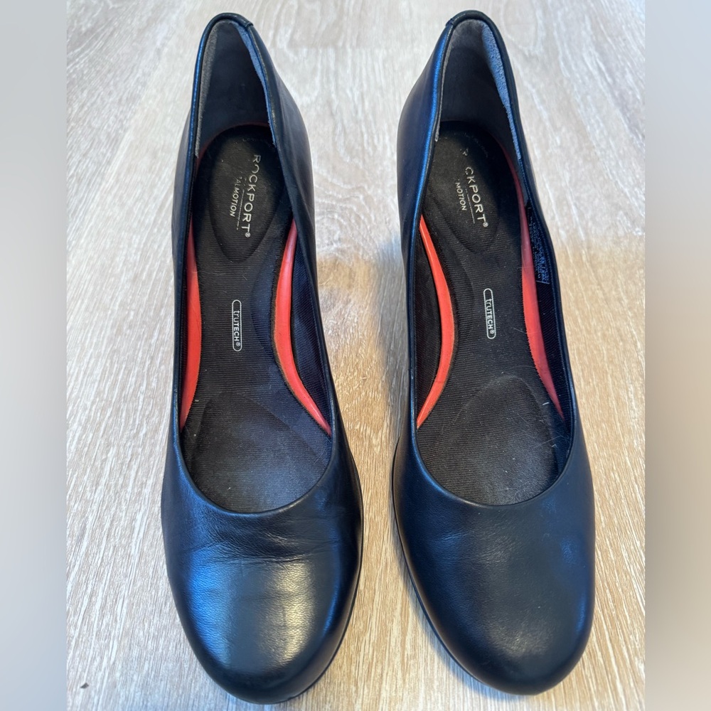 Rockport Total Motion Leah Pump size 8m